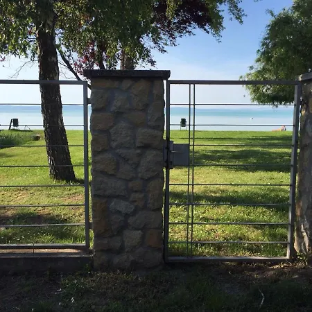 Napos Terasz Apartman Апартаменты
